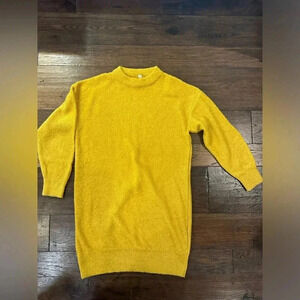 De Young Mustard Yellow Sweater Tunic- size X- Large